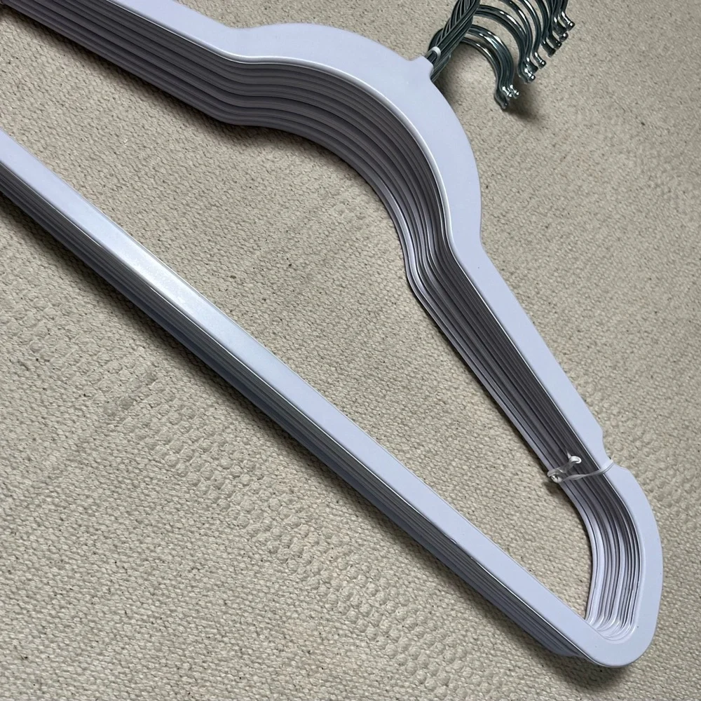 🏡NWOT A dozen ( 12 units ) of Slim silver hook hangers